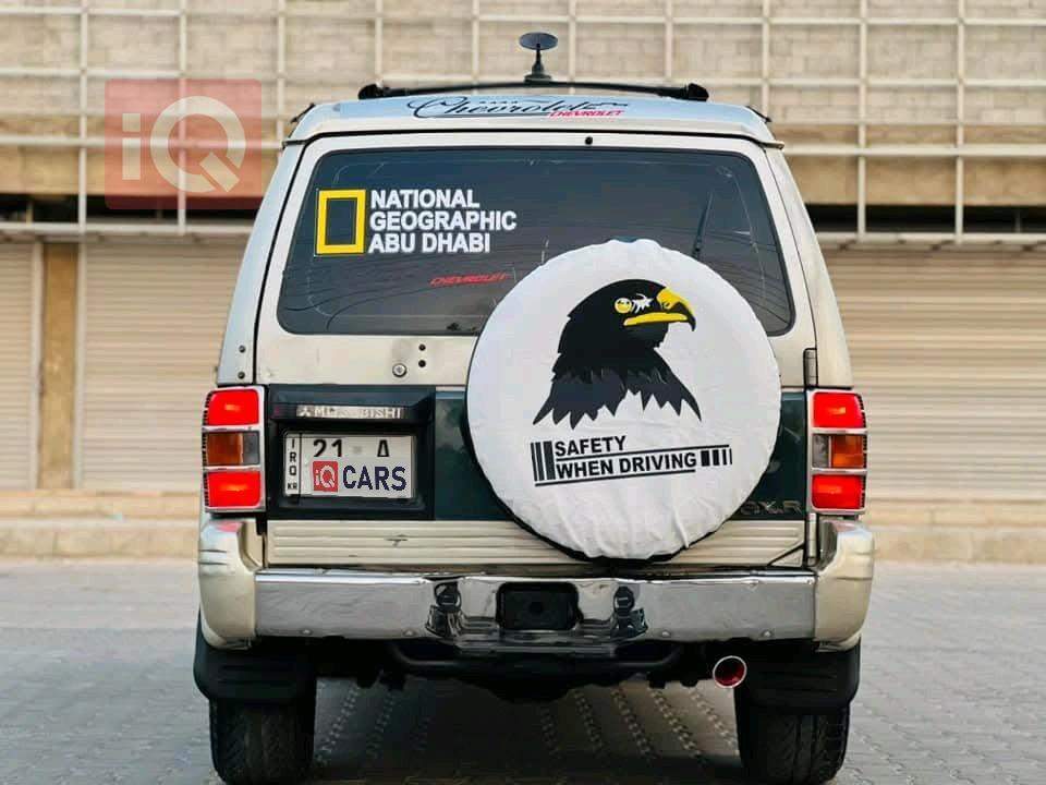 ميتسوبيشي باجيرو